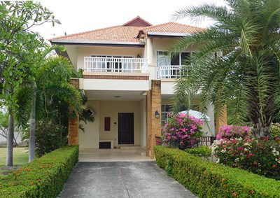 Large villa with large plot in Mountain View - House - Bang Saen - Bang Saen