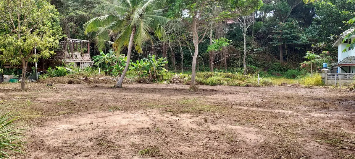 Attractive plot 30 meter from beach in Mae Phim, Rayong - Land - Mae Phim - Beach, Mae Phim