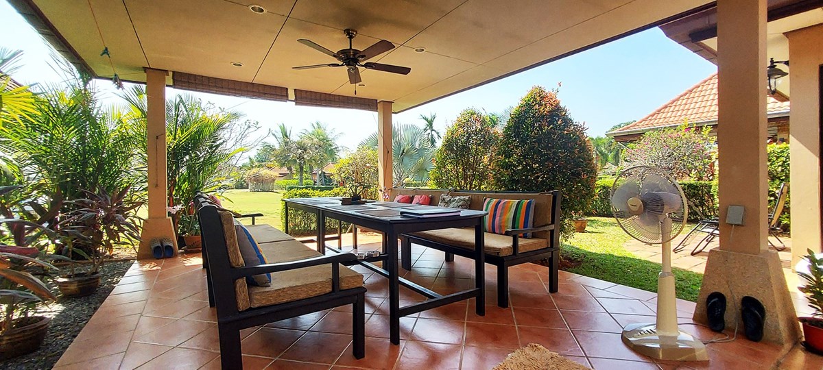 Villa near park and pool in Bali Residence, Mae Phim, Rayong  - House - Mae Phim - Bali Residence