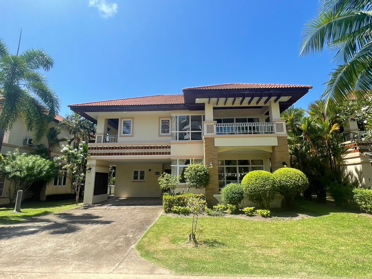 Large villa in Blue Mango in Mae Phim, Rayong - House - Mae Phim - Blue Mango Residence