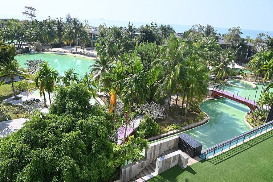 Condo with views of large pool area and ocean - Condominium - Chak Phong - Chak Phong