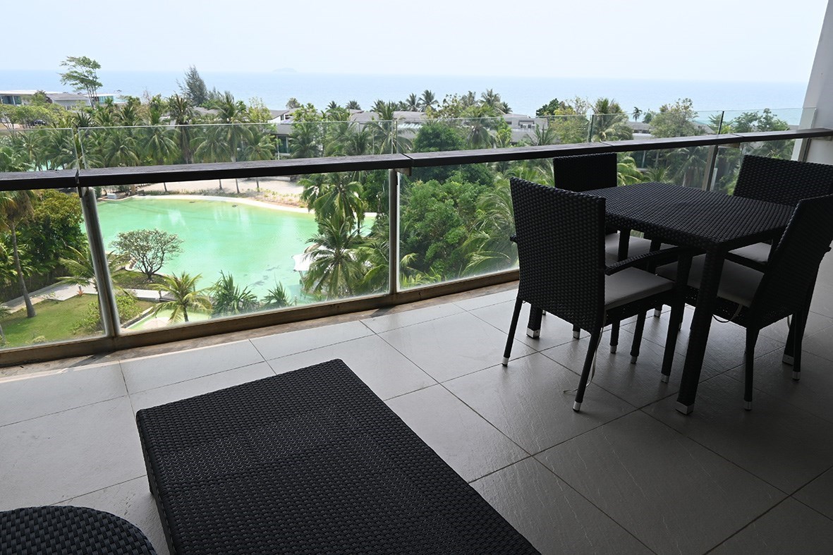 Condo with outstanding view large pool area and sea in Phuphatara - Condominium - Chak Phong - Chak Phong
